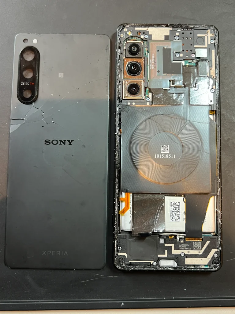 Xperia5IV背面・画面取り外し