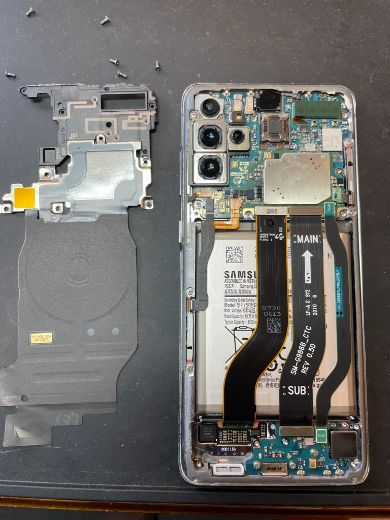 Galaxy S20+背面+背面充電分解