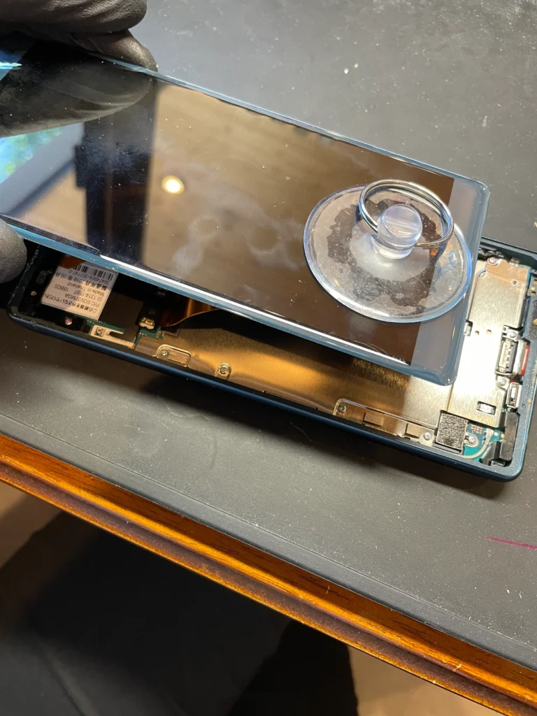 XperiaXZ2画面分解
