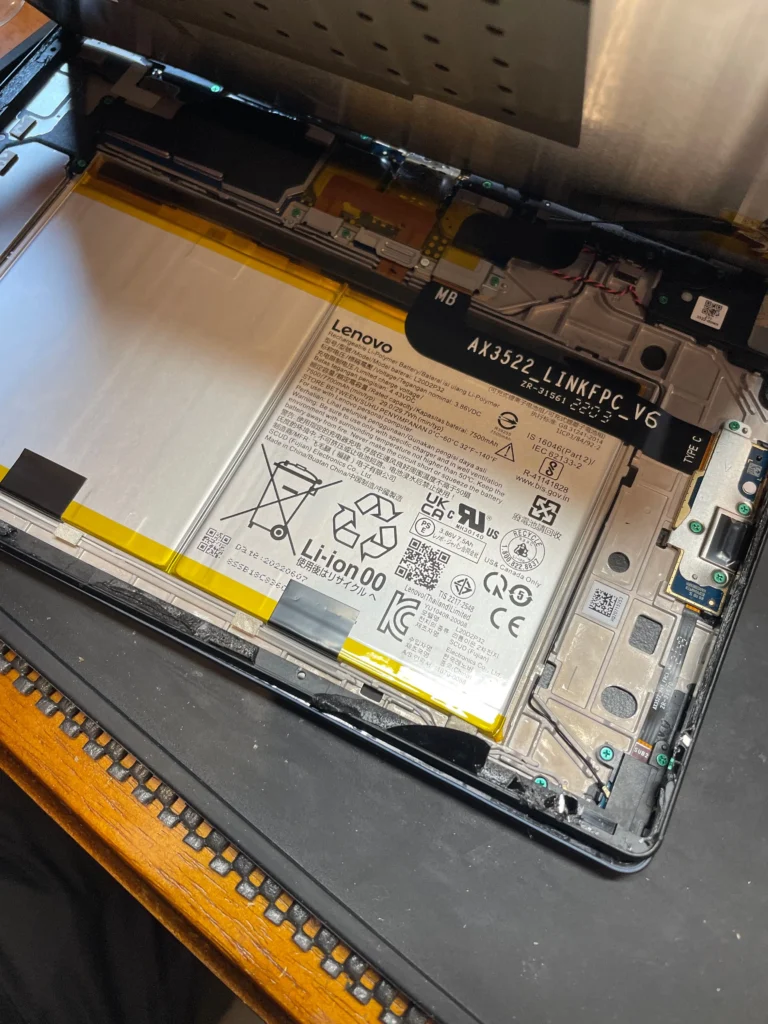Lenovo tab6画面取り外し
