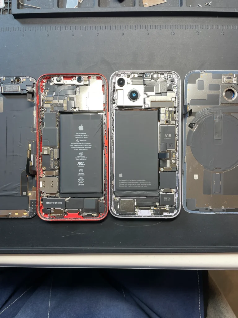 iPhone12/iPhone13液晶パネル、背面パネル取り外し